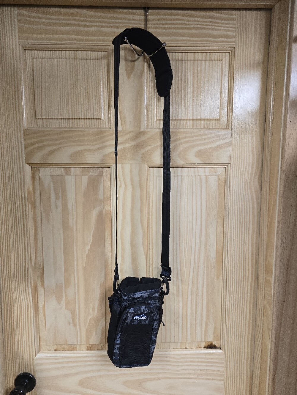 Black Compact Crossbody Hydro Carrier Pouch